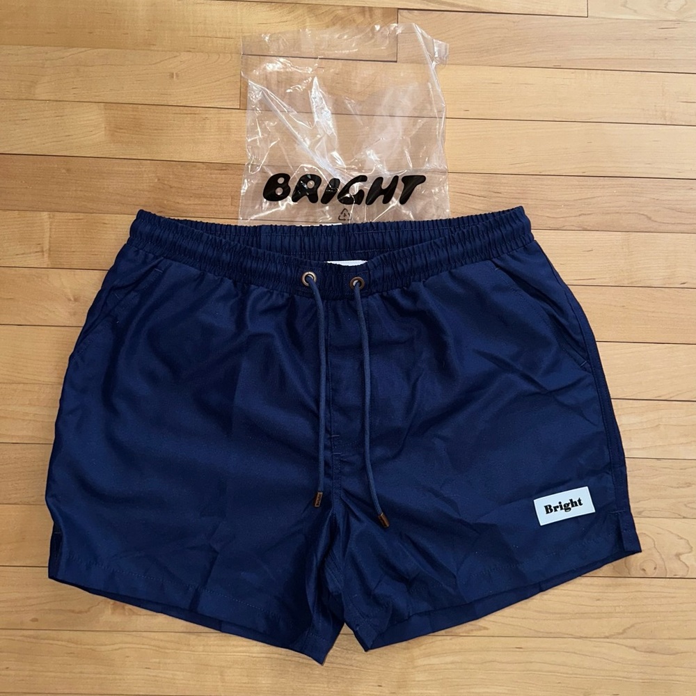 BNWT Bright Swimwear Men’s Swim Trunks